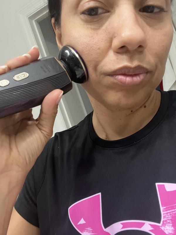 Review image from Mona D. | Age 45